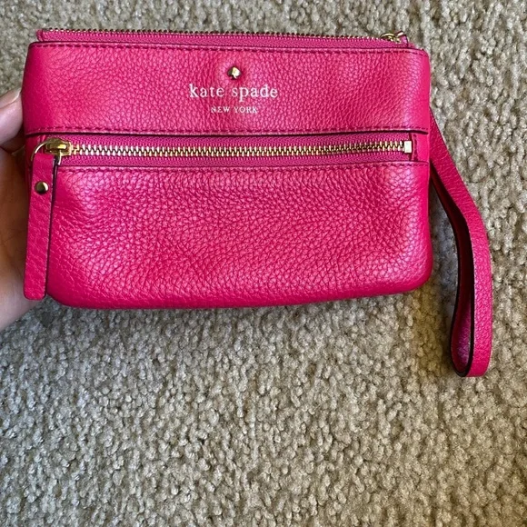 Kate Spade Pink wristlet bag - Picture 3 of 5